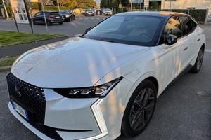 DS 4 Esprit de Voyage 1.5 130cv