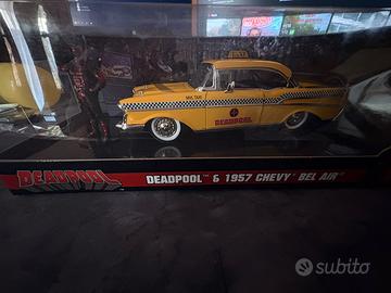 Deadpool e Chevy 1957 Bel Air