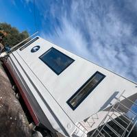 House boat