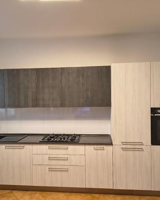 CUCINA ARREDISSIMA CON ELETTRODOMESTICI + MADIA