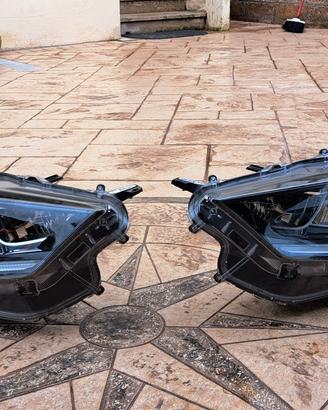 yaris full led dx e sx