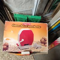 Macchina per gnocchi e crocchette ancora nuovo