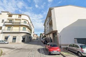 Ampio open space a Lissone con cantina libero ora