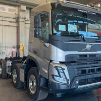 VOLVO FMX540 NUOVO DA IMM. CON GRU FASSI 1050 NUOV