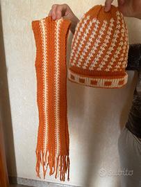 Sciarpa e guanti per bambini