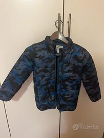 Giubbino blu con cernira 6/7 anni