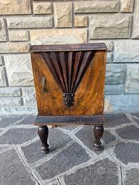 Comodino stile impero