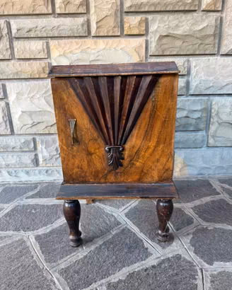 Comodino stile impero