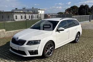 SKODA Octavia 2.0 TDI DSG Wagon RS