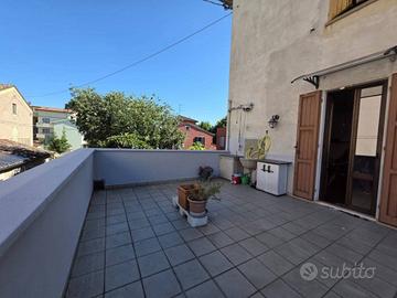 Appartamento di 170 m² con 4 locali a Parma