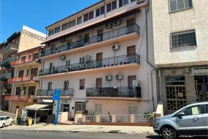 Luminoso appartamento 3 locali 1° piano