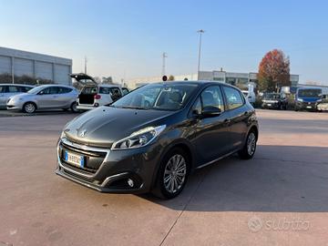 Peugeot 208 PureTech 82 5p. GPL Allure
