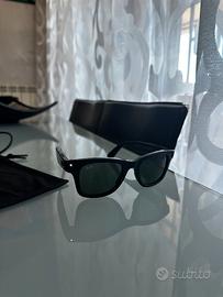 RAY-BAN WAYFARER STORIES COME NUOVI