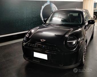 Mini Cooper C Essential 3 porte F66