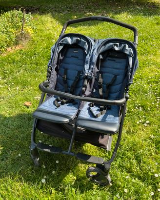 Passeggino gemellare Peg Perego con navicelle