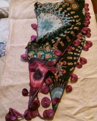 Foulard Desigual