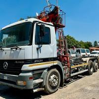 MERCEDES-BENZ Actros 2531 Scarrabile + Gru 6x2