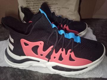 Scarpe da ginnastica economiche nuove