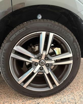 Cerchi 20 originali Volvo con gomme 255 45 20