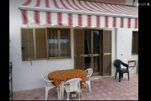 Piano terra a 100 metri dal mare