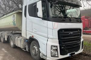 Trattore stradale Ford F Max 500