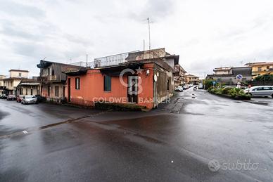 Casa indipendente - Santa Venerina
