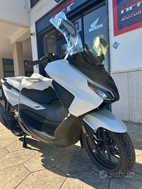 Honda Forza 350 - 2025 in HFP MOTORS MONOPOLI
