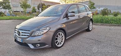 Mercedes-benz B 180 BENZ EXCLUSIVE 152000 KM