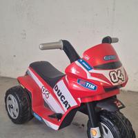 moto Ducati elettrica  Peg Perego