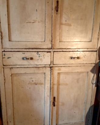 Credenza 