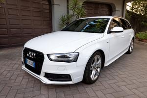 Audi A4 Avant 2.0 TDI Business SLine 150 CV autom.