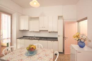 Bilocale sul mare mesi estivi