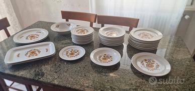 Servizio set piatti in porcellana Colditz Germany