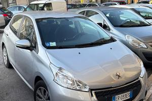 PEUGEOT 208 1° serie 1.2 VTi 82 CV 5 porte Active