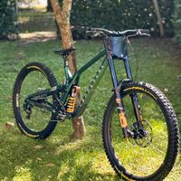 Mtb Commencal Supreme V5 (o scambi anche telaio)