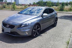 Volvo V40 D3 150 cv 2000cc automatica 