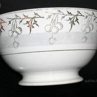 Antica tazza in ceramica SC Lombarda, natale oro