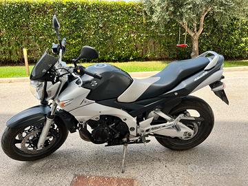 Suzuki GSR 600