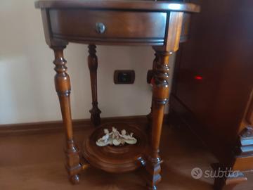 Comò, comodini,e tavolino camera da letto 