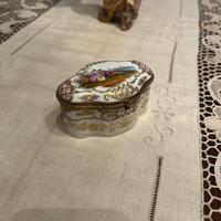 Tabacchiera in porcellana di Meissen