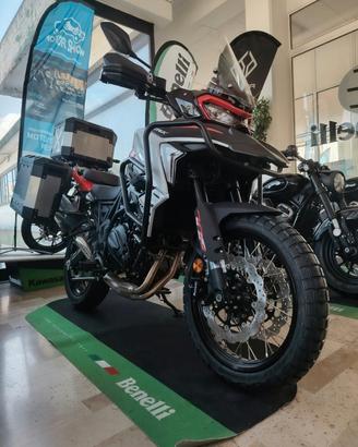 BENELLI TRK 702 X MOON GREY - EURO 1300 SCONTO CON