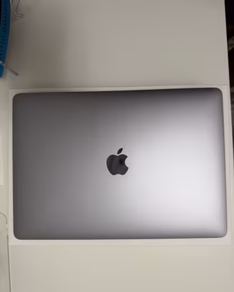 Apple MacBook Pro 13” Retina – Touch Bar