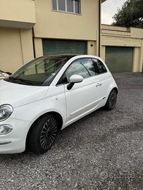 Fiat 500 con tetto paniramico