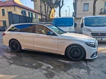 MERCEDES Classe C (W/S205) - 2019