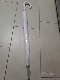 Ombrello sposa pioggia