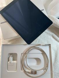 IPad Air WI-FI 64 GB Space Grey