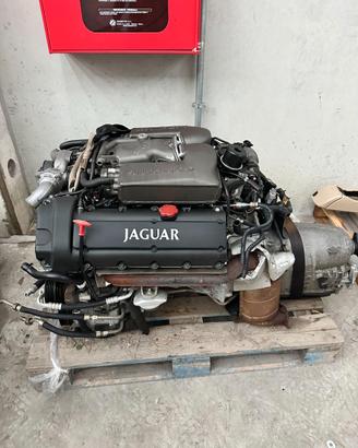 Ricambi originali Jaguar XKR 1999 – 35.000 km