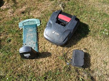 Robot tagliaerba