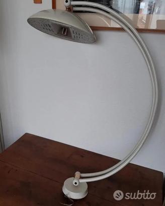 Lampadina alogena moderna