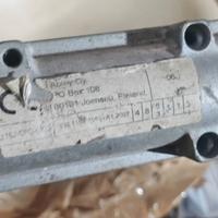 Puscer porta x chiudere